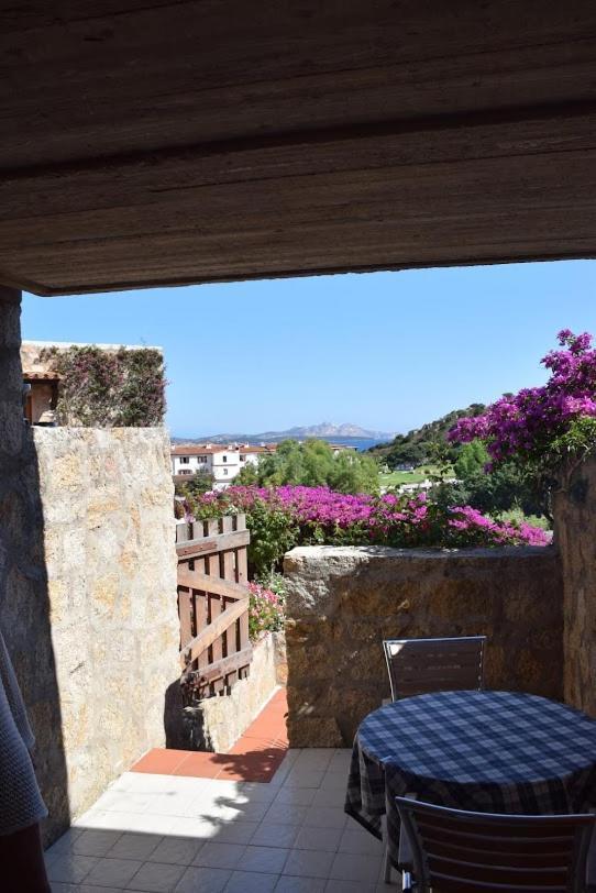 Hotel Olimpia Baja Sardinia Bagian luar foto