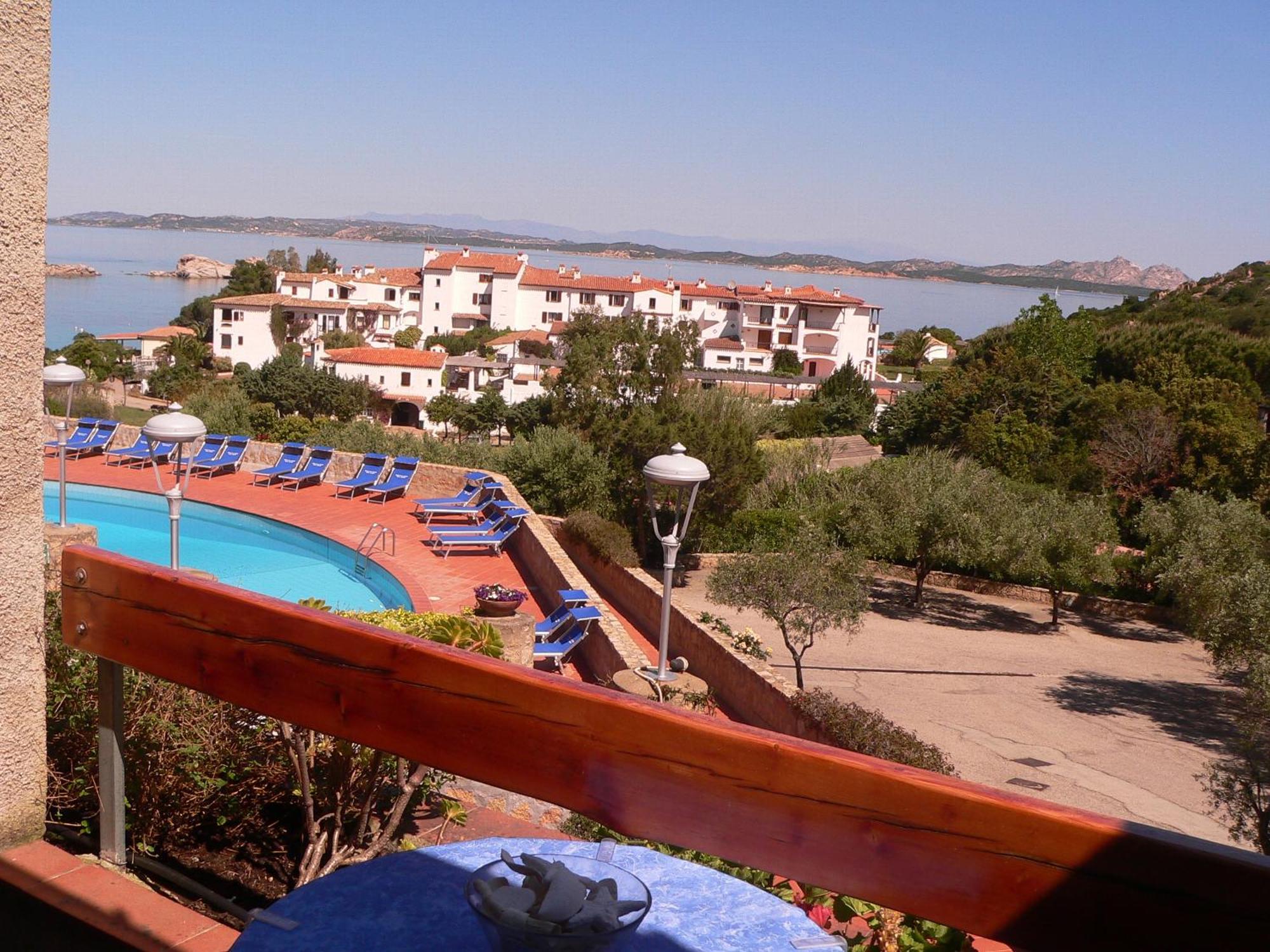 Hotel Olimpia Baja Sardinia Bagian luar foto