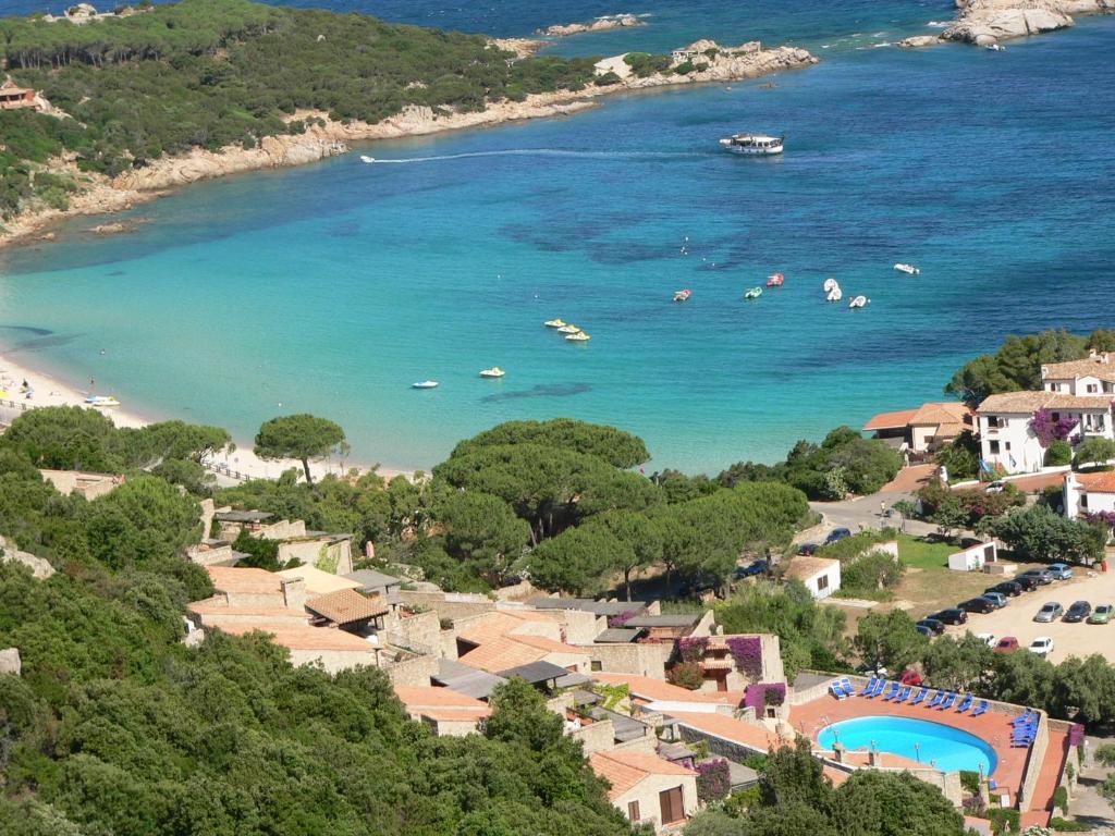 Hotel Olimpia Baja Sardinia Bagian luar foto